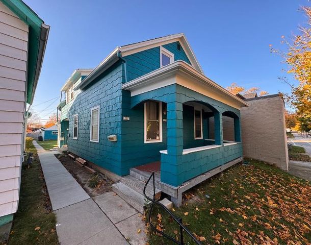 1529 INDIANA AVENUE, Sheboygan, WI 53081