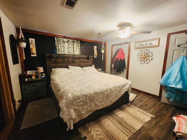 207 Polk Street S, Mena, AR 71953