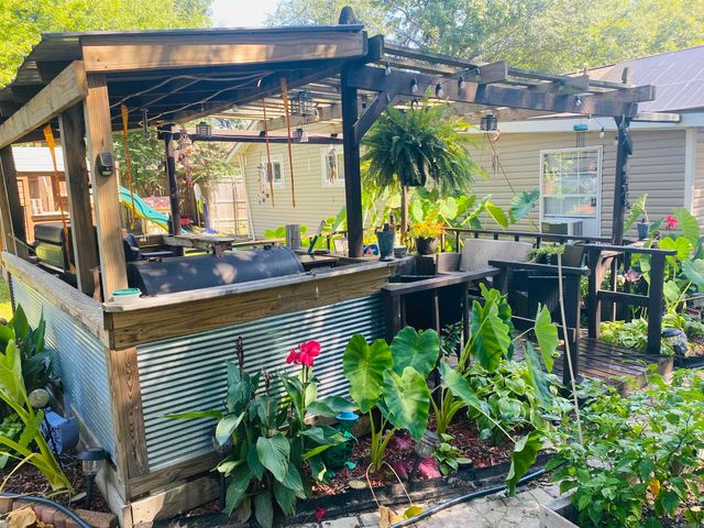 207 Polk Street S, Mena, AR 71953