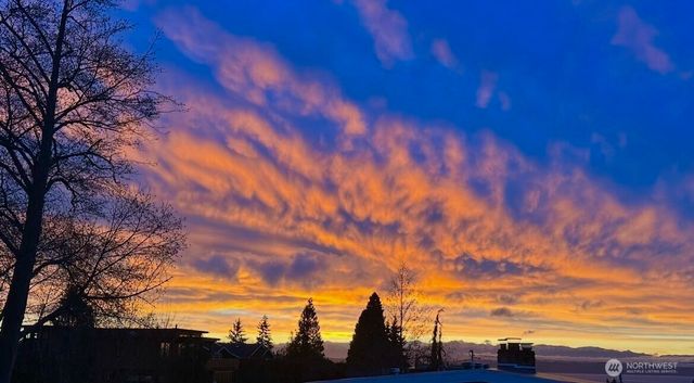 816 Walnut Street, Edmonds, WA 98020