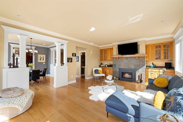 816 Walnut Street, Edmonds, WA 98020