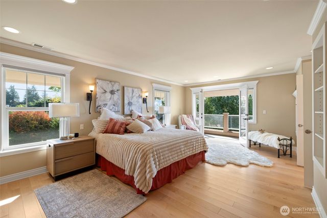 816 Walnut Street, Edmonds, WA 98020