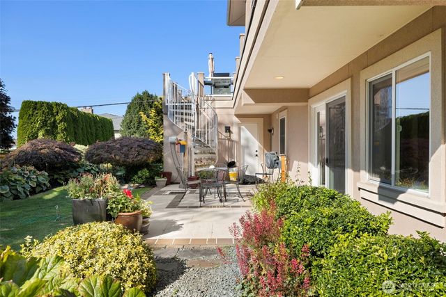 816 Walnut Street, Edmonds, WA 98020