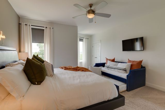 2707 Biloxi Ave, Nashville, TN 37204