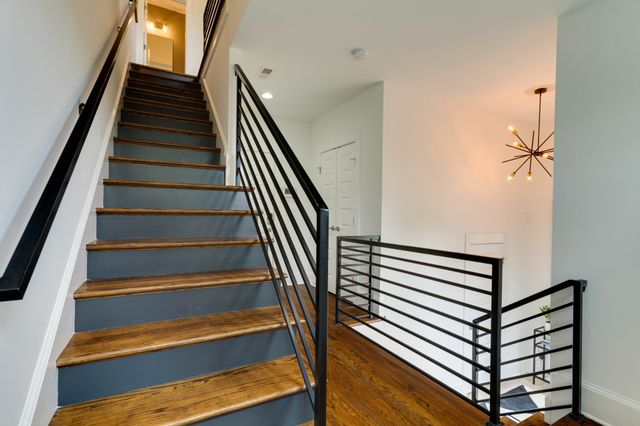 2707 Biloxi Ave, Nashville, TN 37204