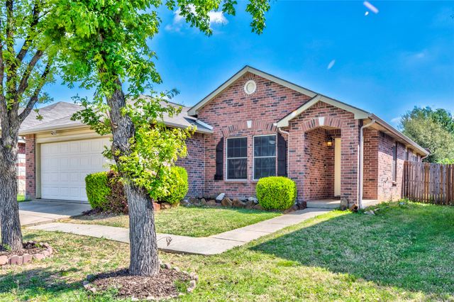 5913 Lost Pony Drive, Denton, TX 76210