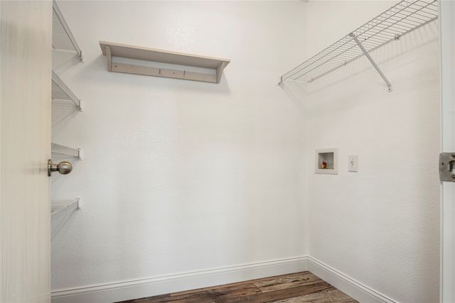 5913 Lost Pony Drive, Denton, TX 76210