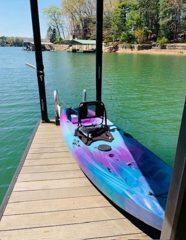 22 Waterloon Trl, Morganton, GA 30560