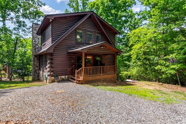22 Waterloon Trl, Morganton, GA 30560