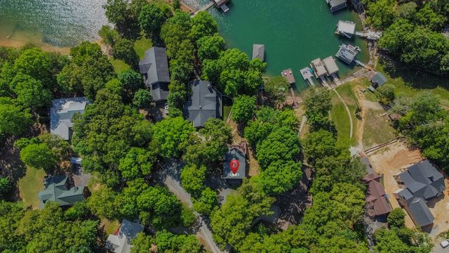 22 Waterloon Trl, Morganton, GA 30560