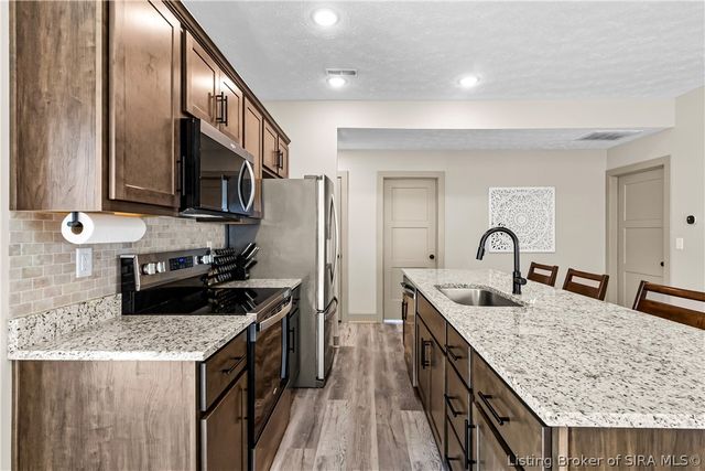 8035 Hudson Lane, Georgetown, IN 47122