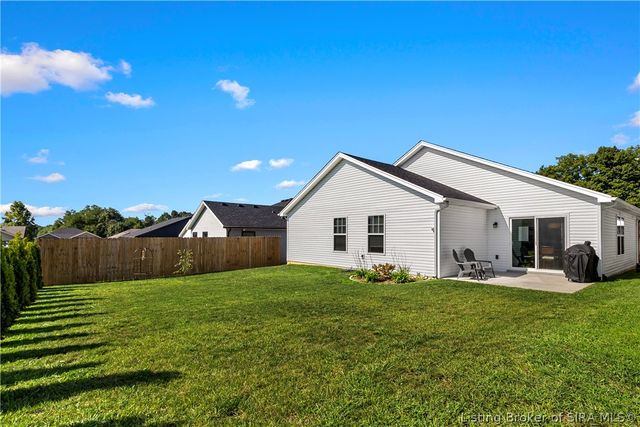 8035 Hudson Lane, Georgetown, IN 47122
