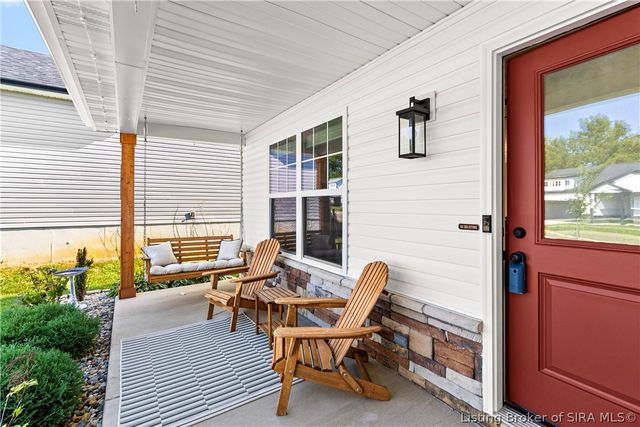 8035 Hudson Lane, Georgetown, IN 47122