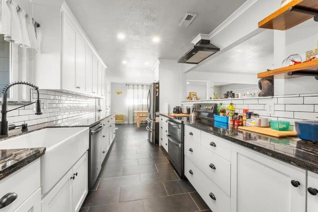 350 Palin Ave, Galt, CA 95632