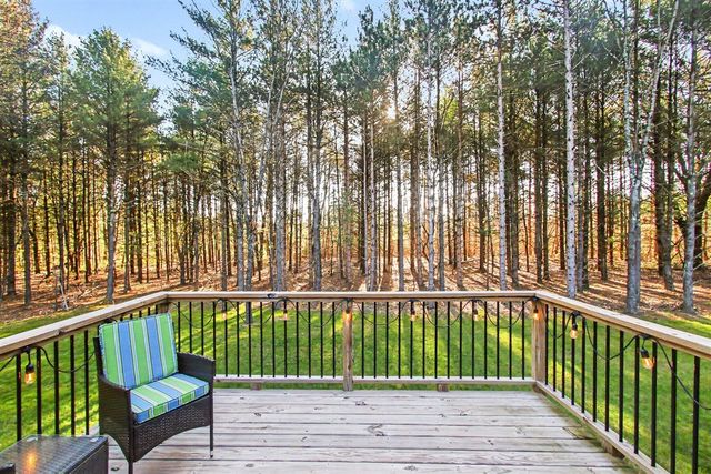 1671 Pineland Path, Allegan, MI 49010