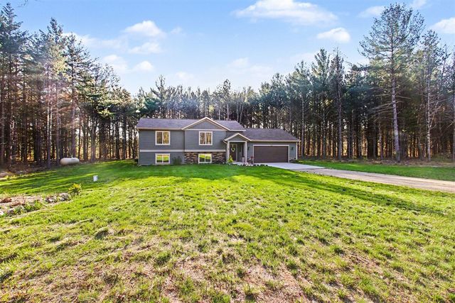1671 Pineland Path, Allegan, MI 49010