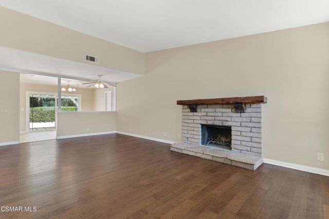 47 Dorrit Court, Newbury Park, CA 91320