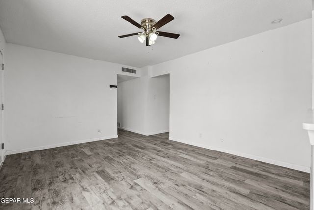 5832 DEARBORNE Drive, El Paso, TX 79924