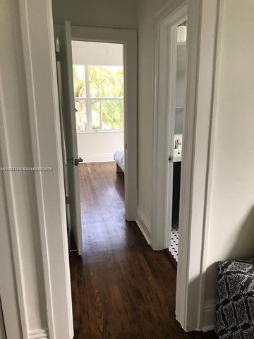 1618 Michigan Ave 22, Miami Beach, FL 33139