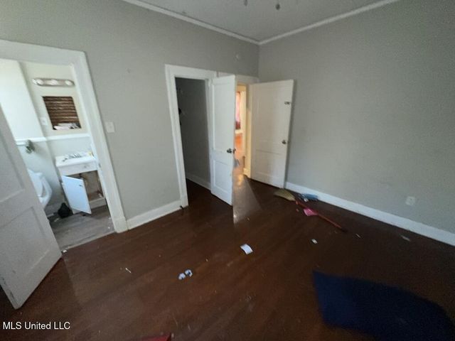 433 E Ridgeway Street, Jackson, MS 39206