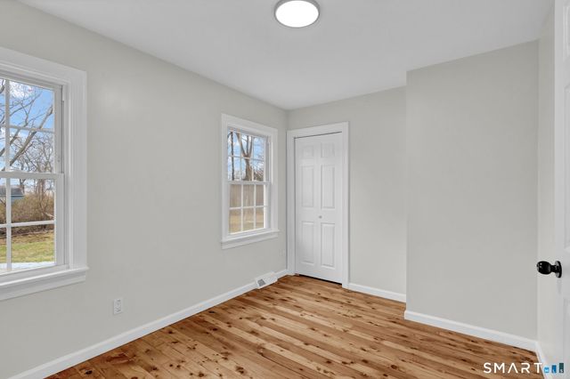 14 Denmore Lane, Old Saybrook, CT 06475