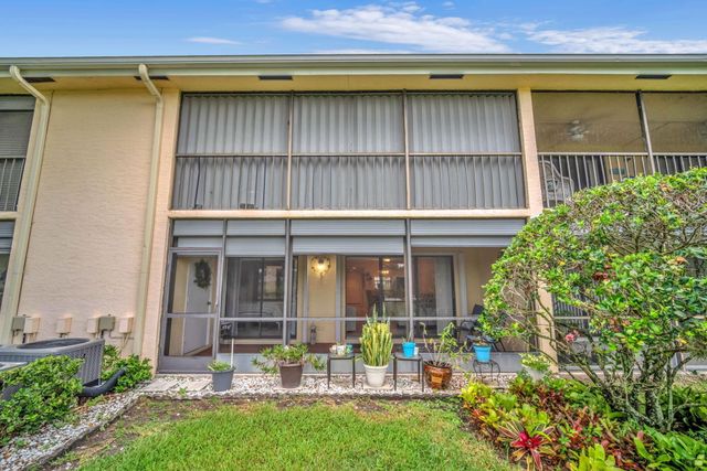 2061 Keystone Drive B, Jupiter, FL 33458