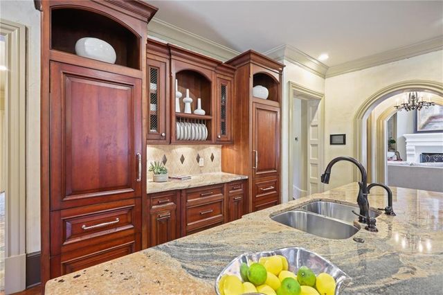 2915 Manor Bridge Drive, Milton, GA 30004