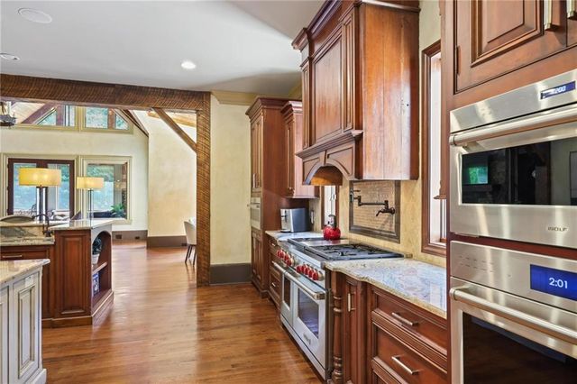 2915 Manor Bridge Drive, Milton, GA 30004