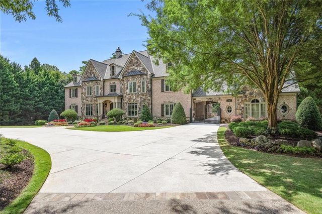 2915 Manor Bridge Drive, Milton, GA 30004