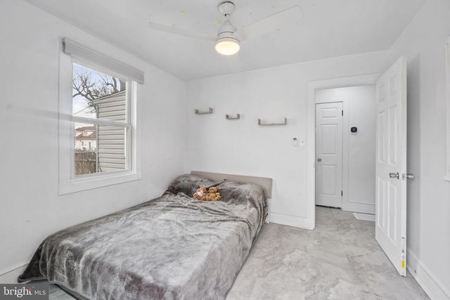 310 TOWNSEND AVE, Brooklyn, MD 21225