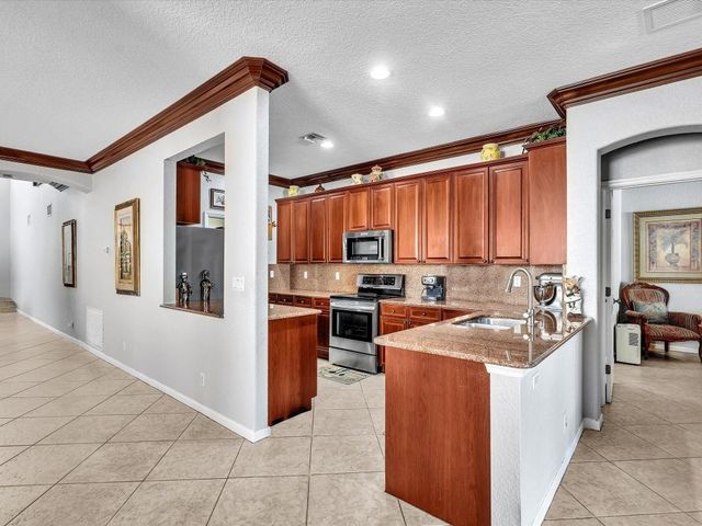 4301 N Magnolia Circle, Delray Beach, FL 33445