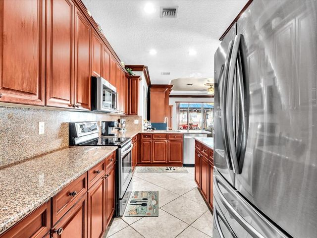 4301 N Magnolia Circle, Delray Beach, FL 33445