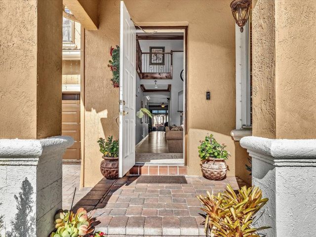 4301 N Magnolia Circle, Delray Beach, FL 33445