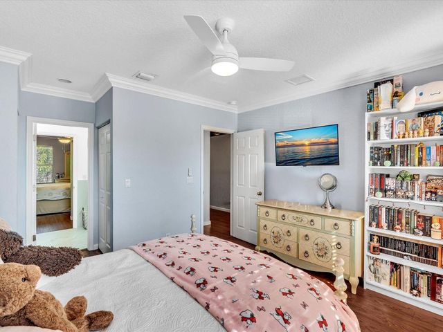 4301 N Magnolia Circle, Delray Beach, FL 33445