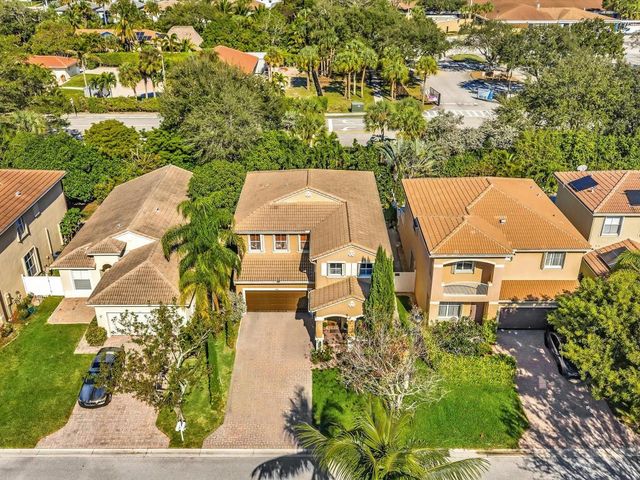 4301 N Magnolia Circle, Delray Beach, FL 33445