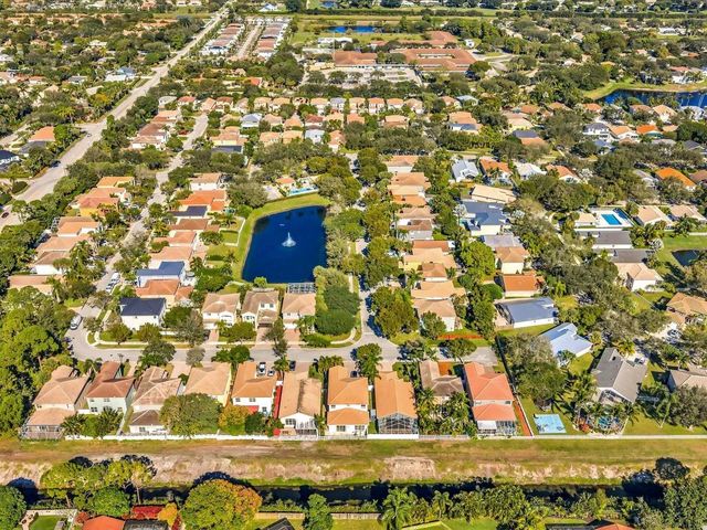 4301 N Magnolia Circle, Delray Beach, FL 33445