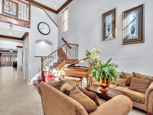 4301 N Magnolia Circle, Delray Beach, FL 33445