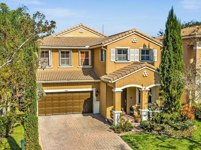 4301 N Magnolia Circle, Delray Beach, FL 33445