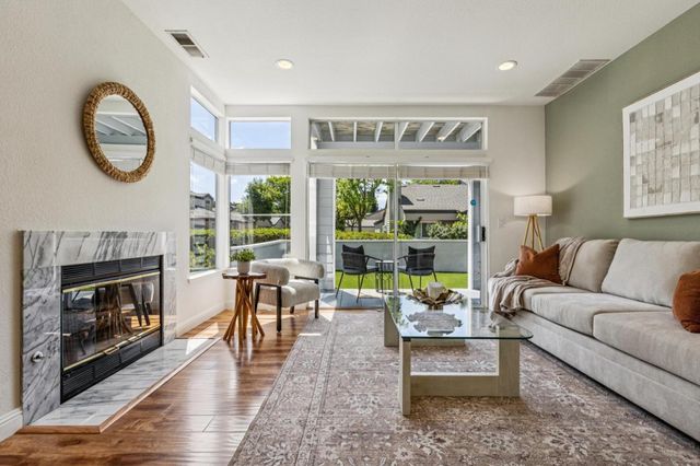 1725 Parkview Green Circle, San Jose, CA 95131