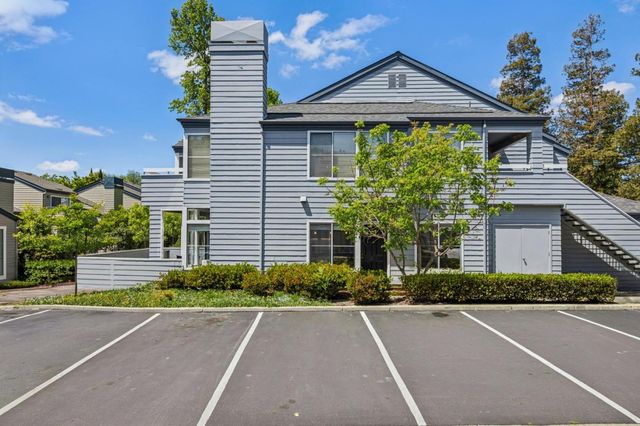 1725 Parkview Green Circle, San Jose, CA 95131