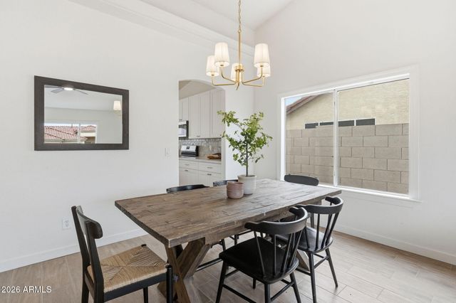 1635 E FREMONT Road, Phoenix, AZ 85042