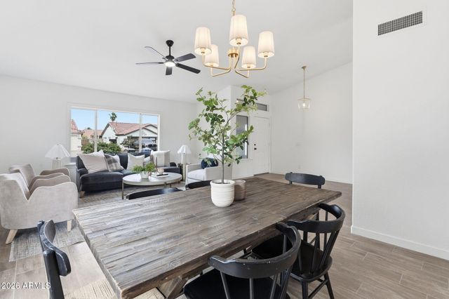 1635 E FREMONT Road, Phoenix, AZ 85042