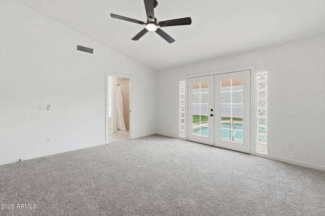 1635 E FREMONT Road, Phoenix, AZ 85042