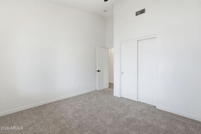 1635 E FREMONT Road, Phoenix, AZ 85042