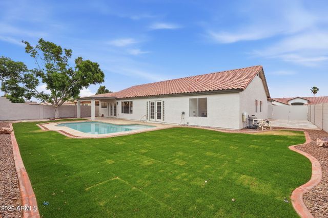 1635 E FREMONT Road, Phoenix, AZ 85042