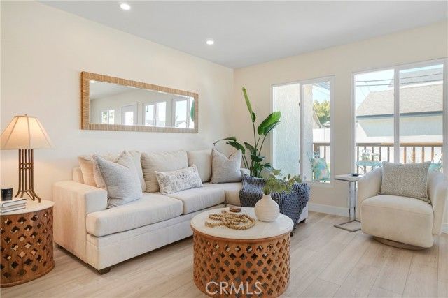 21221 Grant, Torrance, CA 90503