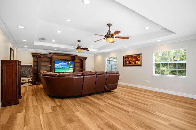 1035 SW 100th Court, Miami, FL 33174