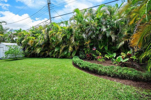 1035 SW 100th Court, Miami, FL 33174
