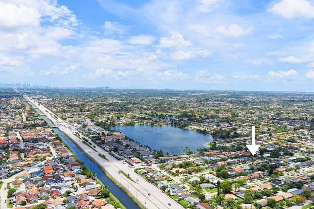 1035 SW 100th Court, Miami, FL 33174