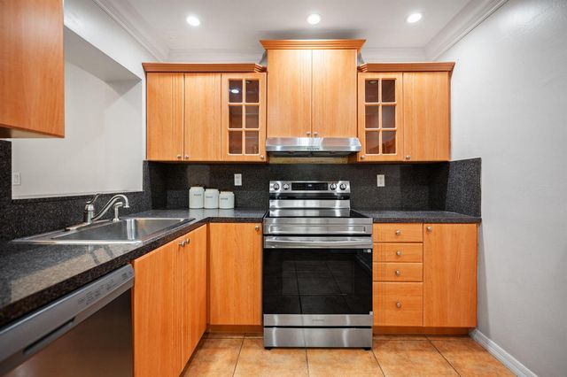 1035 SW 100th Court, Miami, FL 33174